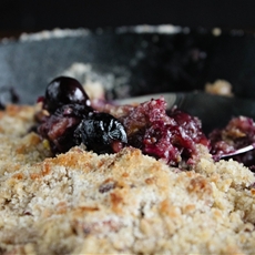 Blueberry crisp skillet edition