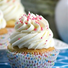Vanilla Cupcake with Vanilla Frosting