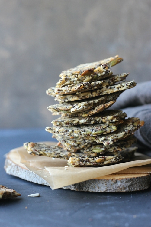Seedy Oat Crackers recipe Chefthisup