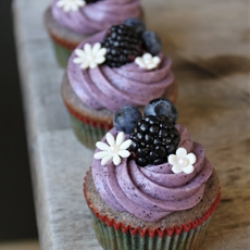 Blueberry-Blackberry Cupcakes
