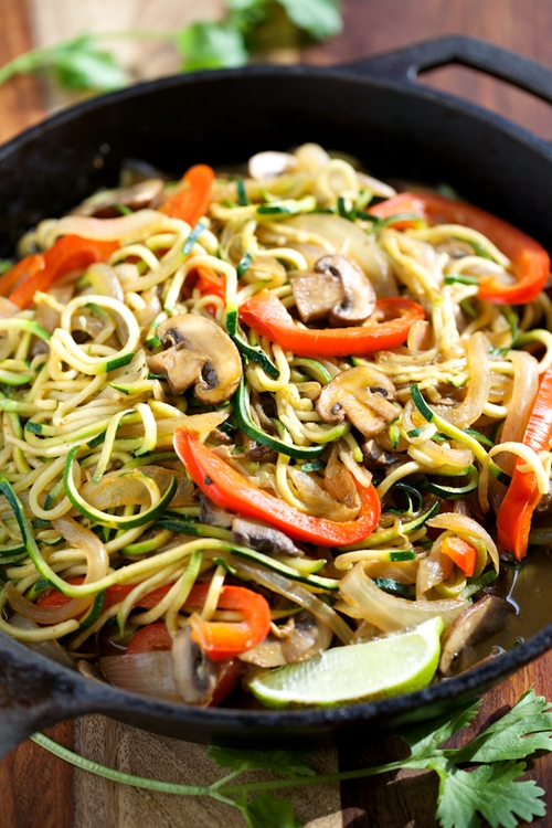 Veggie Fajita Noodles recipe Chefthisup