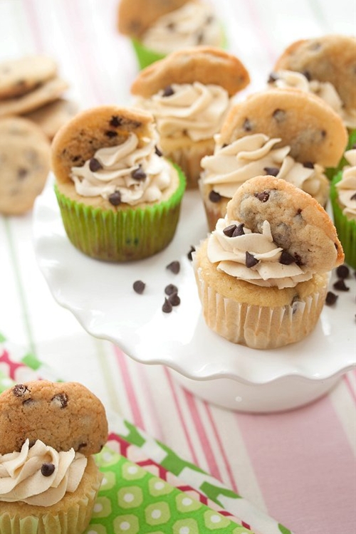 Chocolate Chip Cookie Dough Cupcakes recipe Chefthisup