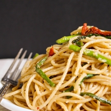 Roasted Asparagus and Sun-Dried Tomato Pasta