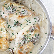 Chicken in Garlic Mushroom Cream Sauce