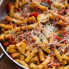 Spicy Baked Caprese Pasta