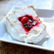Strawberry Sparkle Cake