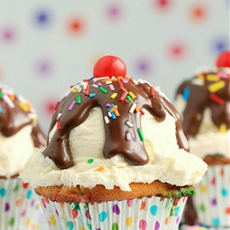 Ice Cream Sunday Cupcakes
